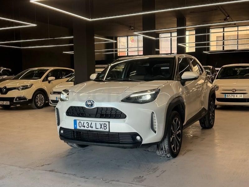 Usado Toyota Yaris Cross Connect Style 116 CV (85 kW) 2022 Blanco SUV