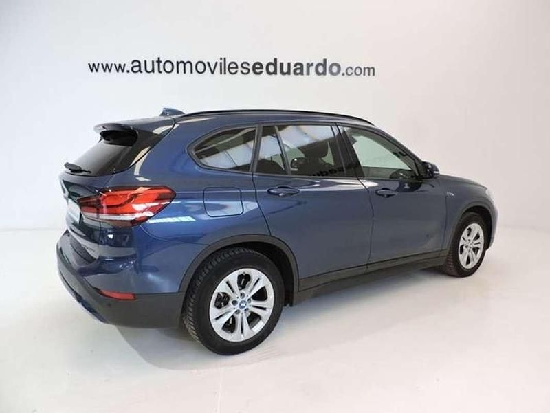 Usado BMW X1 Comfort Edition 220 CV (161 kW) 2021 Azul SUV