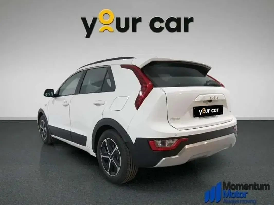 Usado Kia Niro 141 CV (103 kW) 2022 Blanco SUV