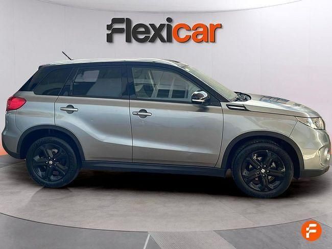Usado Suzuki Vitara GLX 120 CV (88 kW) 2018 Gris SUV