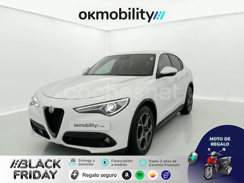 Blanco Usado 2022 Alfa Romeo Stelvio Sprint SUV | 28.900 € (Precio justo) - Imagen 1/4