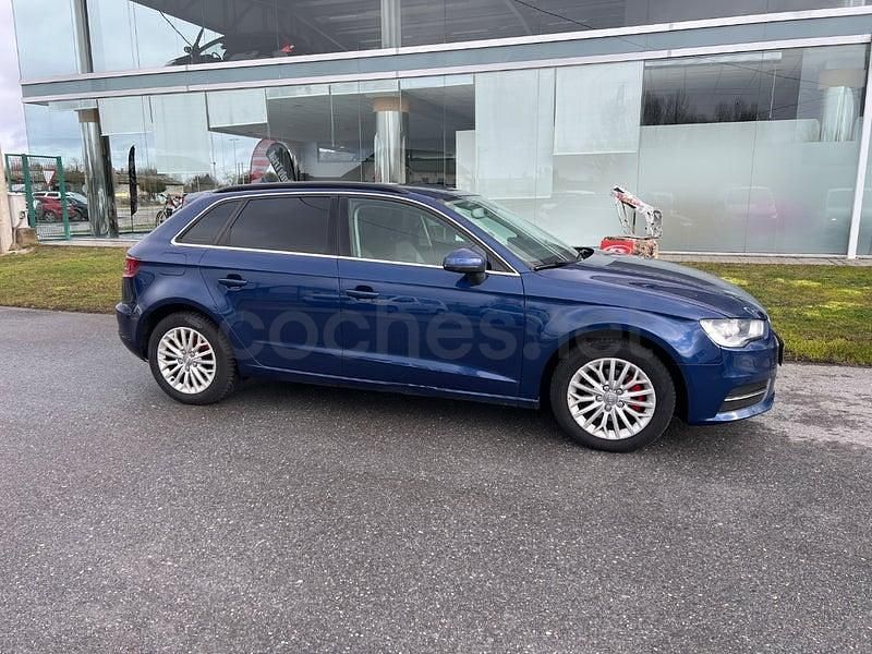 Usado Audi A3 S-Line 110 CV (80 kW) 2014 Azul Berlina