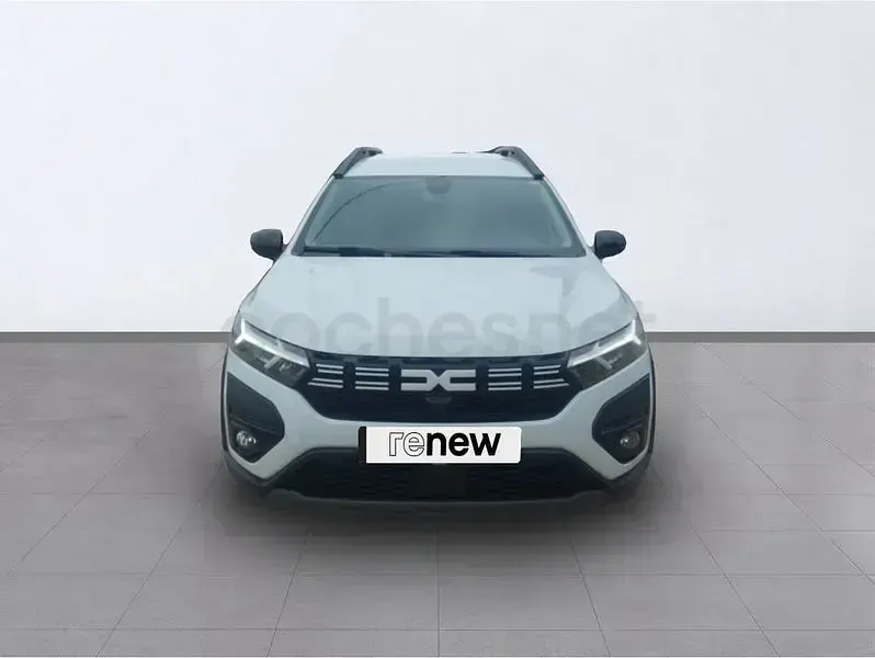 Usado Dacia Jogger Expression 140 CV (102 kW) 2023 Blanco Monovolumen