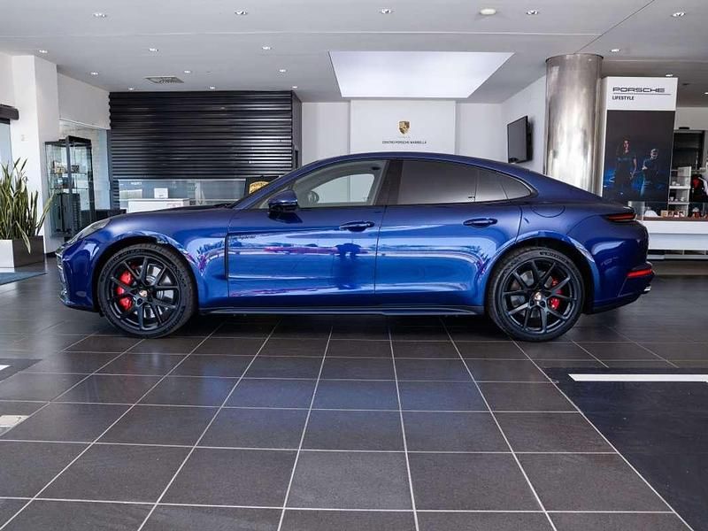 Nuevo Porsche Panamera 4S 544 CV (400 kW) 2025 Azul Berlina