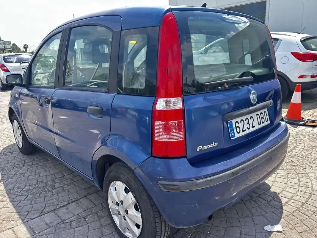 Używany Fiat Panda Dynamic 60 KM (44 kW) 2004 Niebieski Hatchback