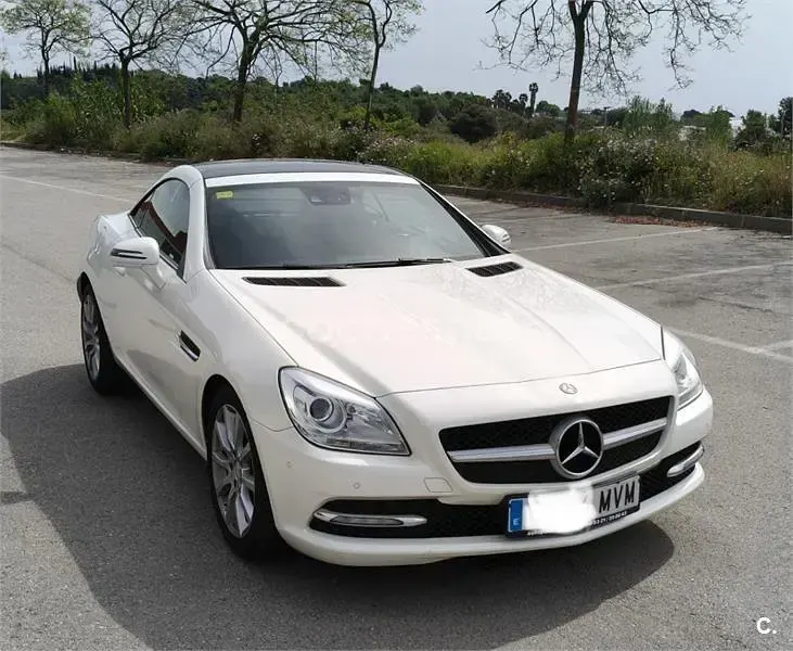 Usado Mercedes SLK200 184 CV (135 kW) 2014 Blanco Descapotable
