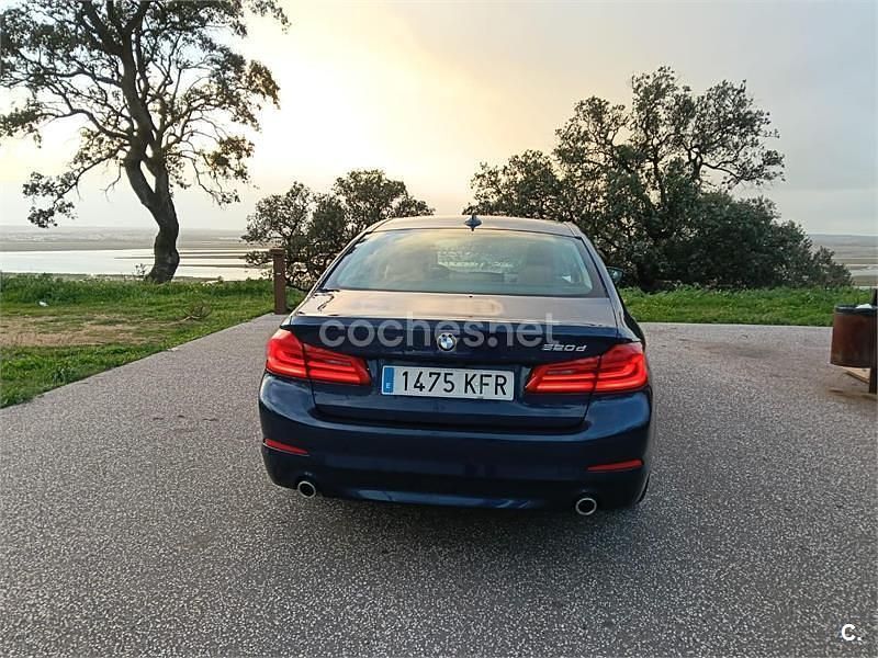 Azul Usado 2017 BMW 520 Berlina | 19.500 € (Super precio) - Imagen 1/4