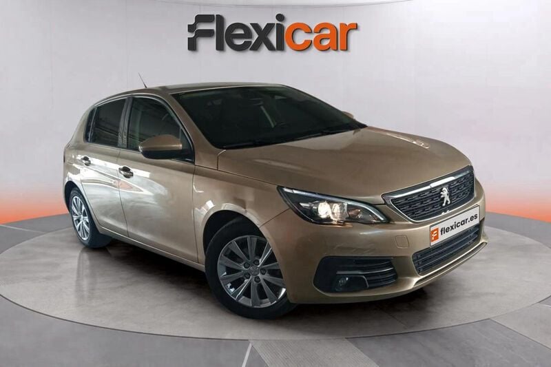 Beige Usado 2018 Peugeot 308 Style Berlina | 7990 € (Super precio) - Imagen 1/4