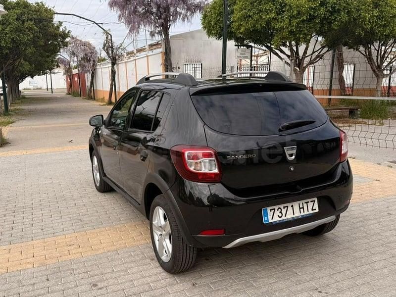 Usado Dacia Sandero Stepway 90 CV (66 kW) 2013 Negro Berlina