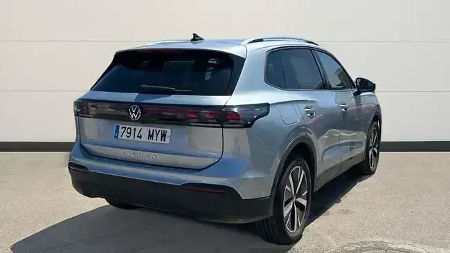 Usado VW Tiguan 150 CV (110 kW) 2025 Gris SUV