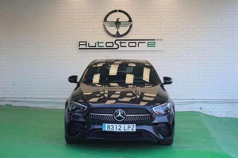 Begagnad Mercedes E300 320 HK (235 kW) 2020 Svart Sedan