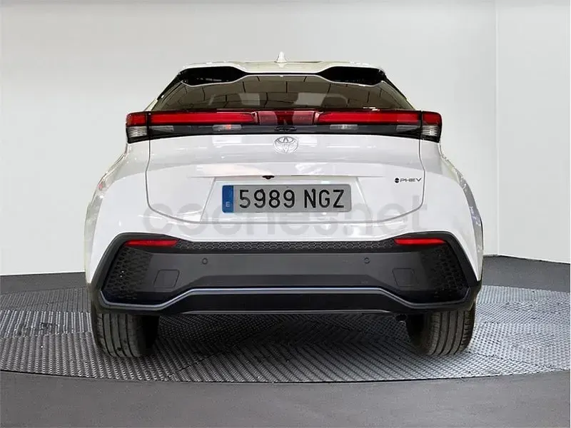 Usado Toyota C-HR Advance 223 CV (164 kW) 2025 Blanco SUV