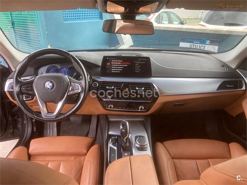 Usado BMW 520 190 CV (139 kW) 2018 Negro Familiar