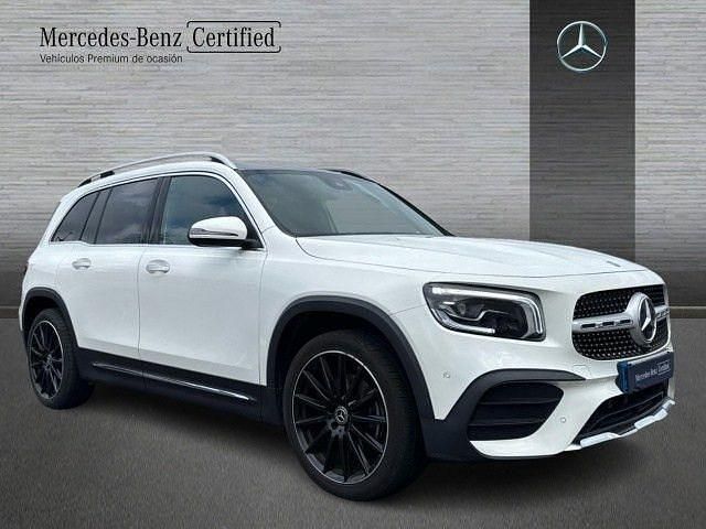 Usado Mercedes GLB200 AMG line 163 CV (119 kW) 2023 Blanco polar SUV