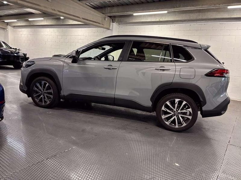 Usado Toyota Corolla Cross Plus 197 CV (144 kW) 2023 Gris SUV