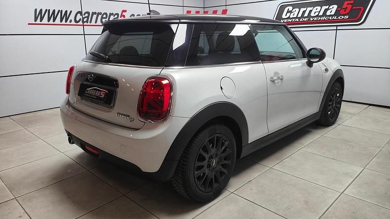 Usado Mini Cooper D 116 CV (85 kW) 2018 Blanco Utilitario