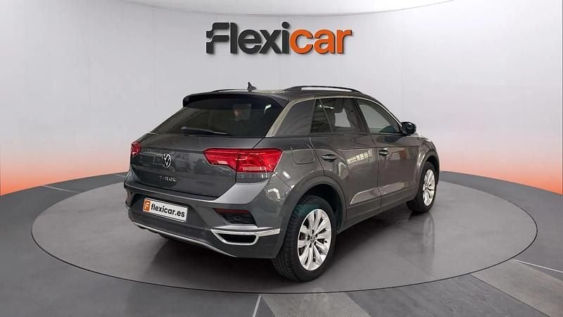 Usado VW T-Roc Advance 150 CV (110 kW) 2021 Gris SUV
