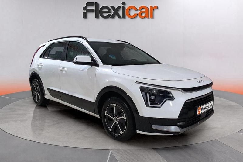 Usado Kia Niro 129 CV (94 kW) 2025 Blanco SUV