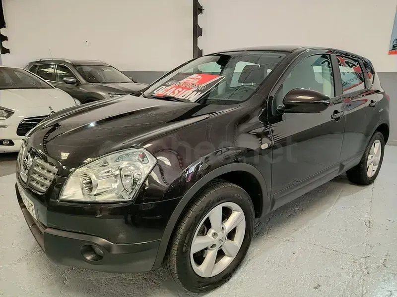 Usado Nissan Qashqai Acenta 115 CV (84 kW) 2009 Negro SUV