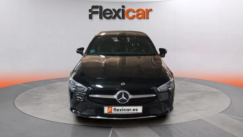 Usado Mercedes CLA220 Shooting Brake 190 CV (139 kW) 2021 Negro Familiar