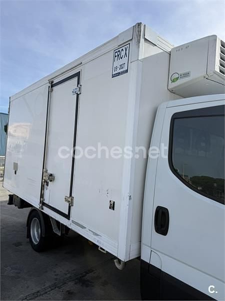 Usado Iveco Daily 126 CV (92 kW) 2012 Blanco Pickup/Camioneta