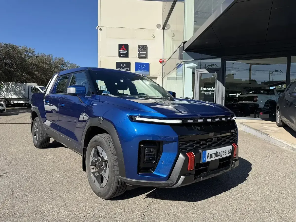 Nuevo SsangYong Musso 174 kW (237 CV) 2026 Azul Pickup/Camioneta