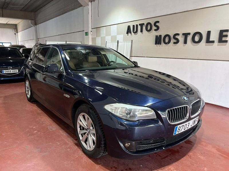 Usado BMW 530 Comfort Edition 245 CV (180 kW) 2011 Azul Familiar