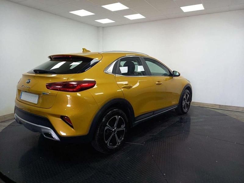 Usado Kia XCeed 141 CV (103 kW) 2021 Amarillo SUV