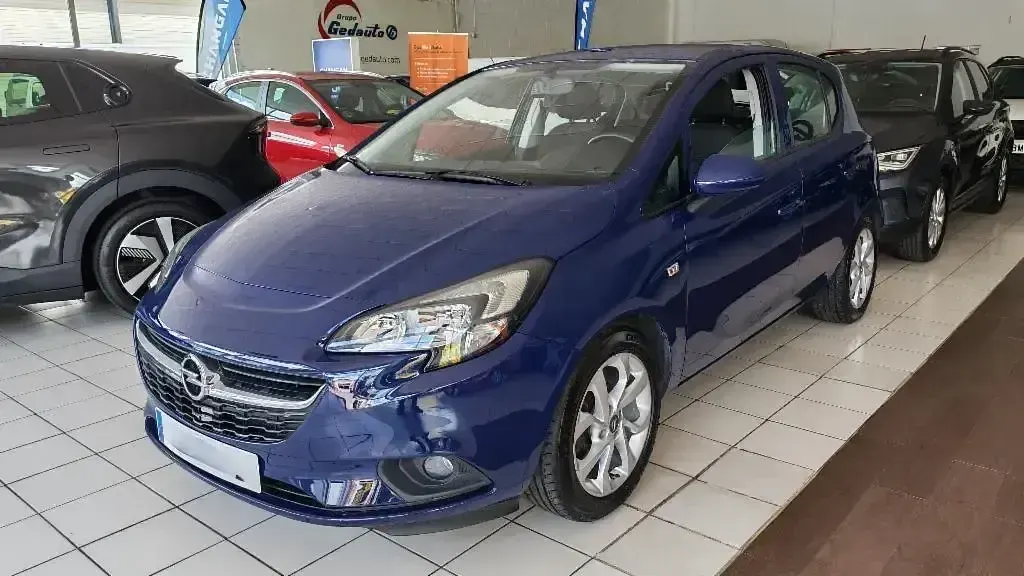 Usado Opel Corsa Expression 90 CV (66 kW) 2016 Azul Utilitario