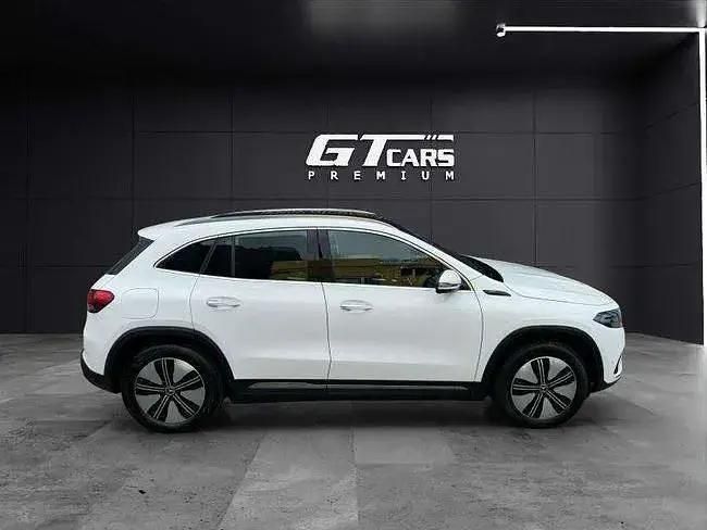 Begagnad Mercedes EQA250 139 kW (190 HK) 2021 Vit SUV