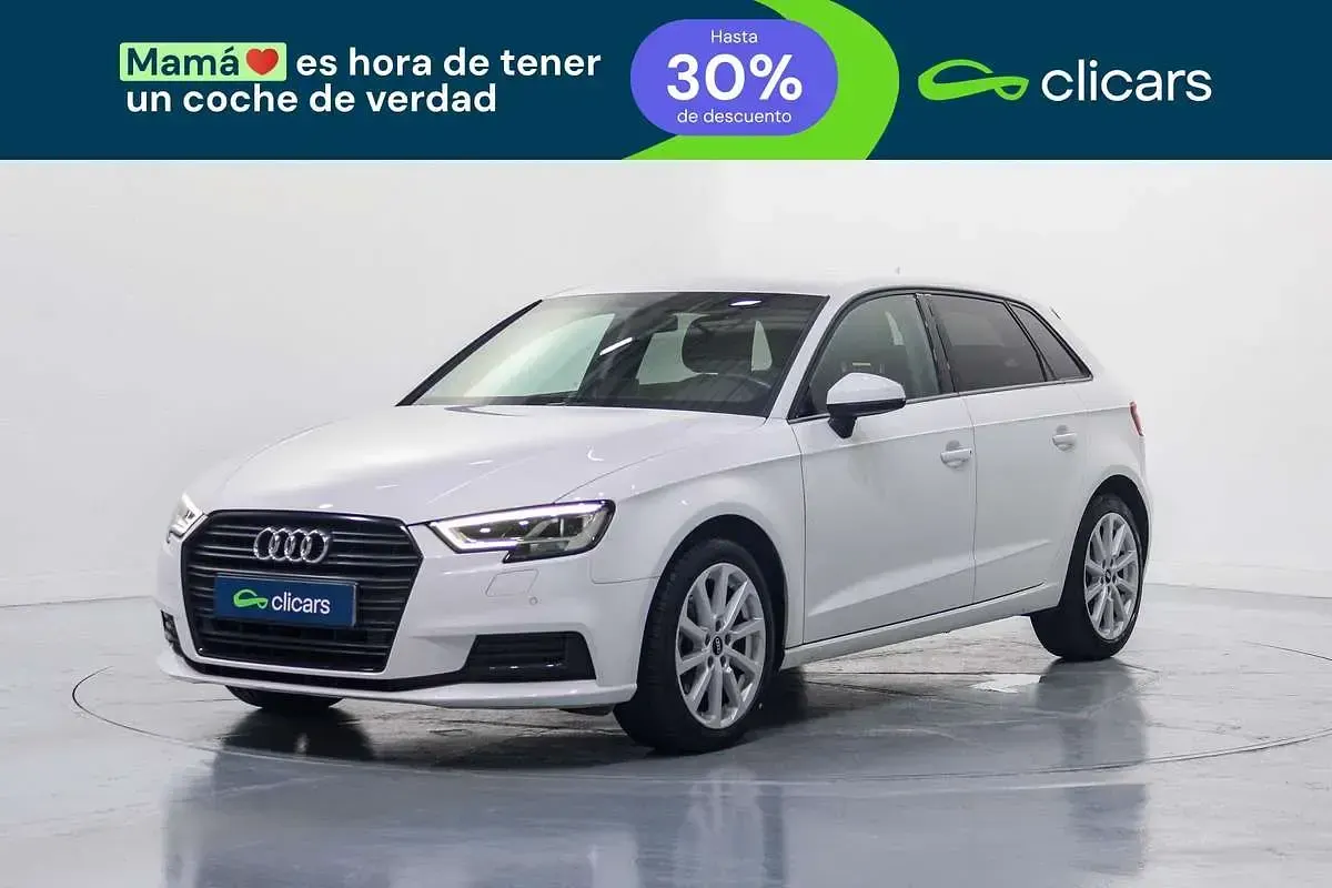 Usado Audi A3 Sportback Design 110 CV (80 kW) 2017 Blanco Utilitario