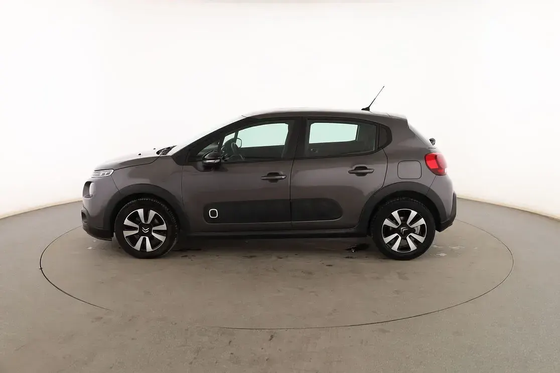 Usado Citroën C3 Feel 102 CV (75 kW) 2019 Gris Utilitario