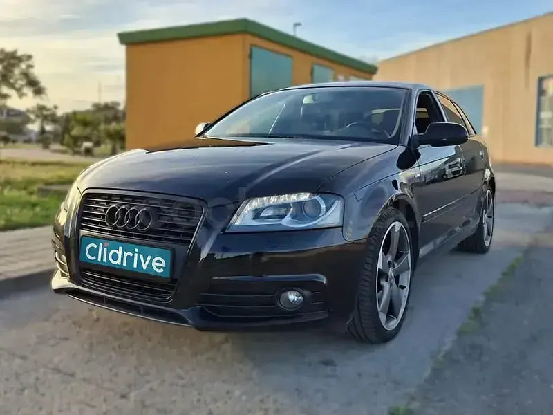 Usado Audi A3 Ambition 170 CV (125 kW) 2011 Negro Utilitario
