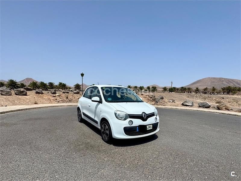 Blanco Usado 2016 Renault Twingo SE Utilitario | 6990 € (Precio justo) - Imagen 1/4