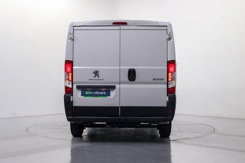 Usado Peugeot Boxer S 120 CV (88 kW) 2022 Blanco Van