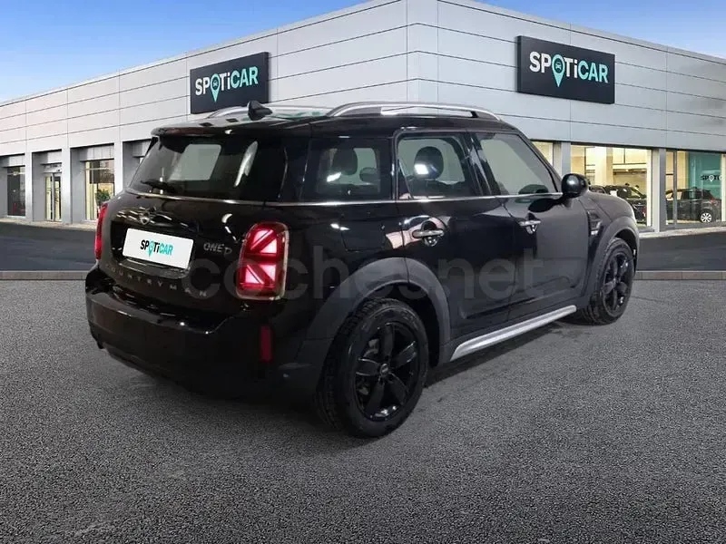 Usado Mini Countryman 116 CV (85 kW) 2021 Negro SUV