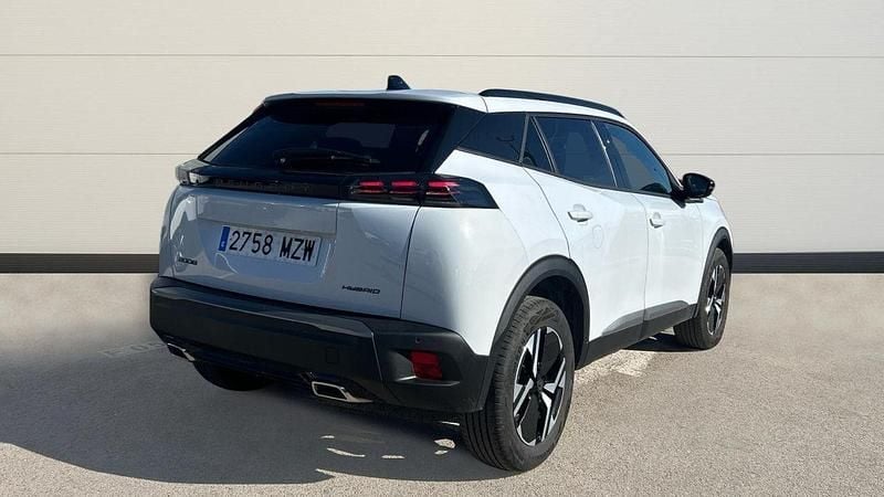 Usado Peugeot 2008 Allure 145 CV (106 kW) 2025 Blanco SUV