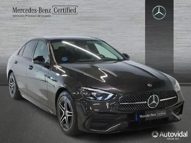 Usado Mercedes C300e 313 CV (230 kW) 2025 Gris grafito