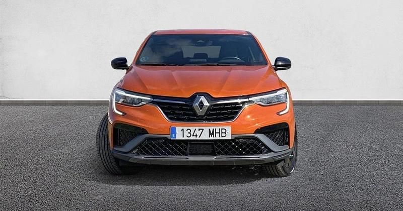 Usado Renault Arkana RS Line 160 CV (117 kW) 2023 SUV