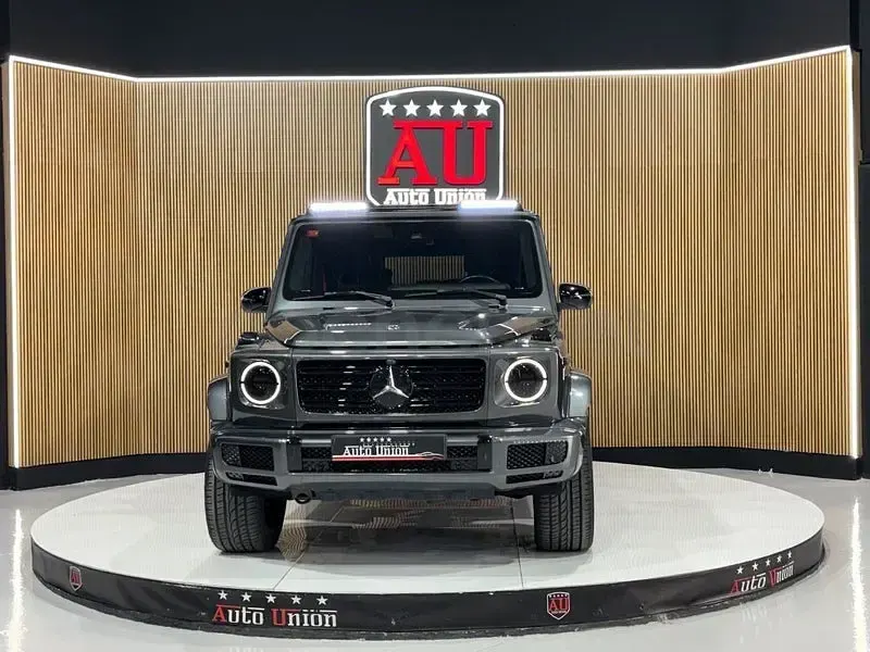 Usado Mercedes G500 422 CV (310 kW) 2019 Gris / plata SUV