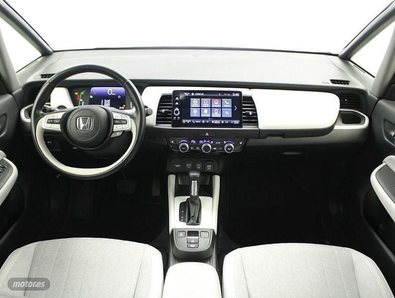 Usado Honda Jazz Executive 109 CV (80 kW) 2021 Gris Utilitario