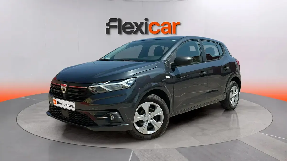 Usado Dacia Sandero Essentiel 101 CV (74 kW) 2021 Gris Berlina