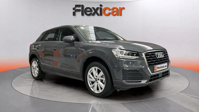 Usado Audi Q2 Advanced 116 CV (85 kW) 2020 Gris SUV