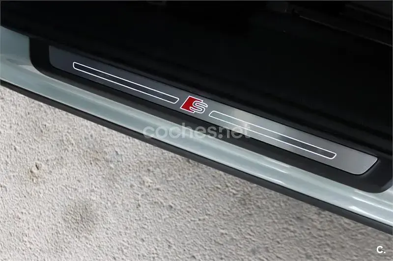 Usado Audi Q3 150 CV (110 kW) 2025 Verde SUV