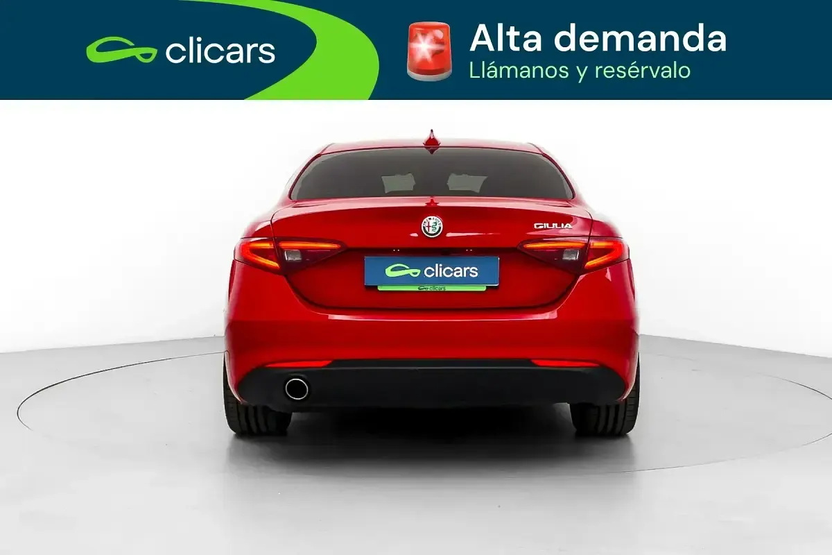 Usado Alfa Romeo Giulia Executive 160 CV (117 kW) 2019 Rojo Berlina