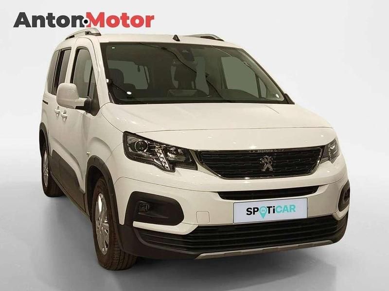 Usado Peugeot Rifter Allure 102 CV (75 kW) 2021 Blanco Monovolumen