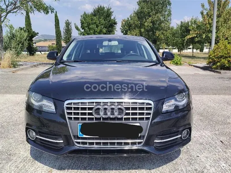 Usado Audi A4 Premium 143 CV (105 kW) 2009 Negro Berlina
