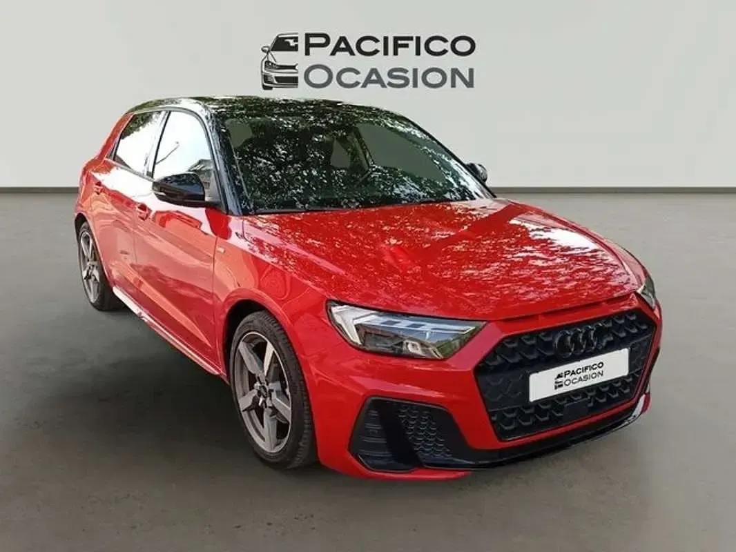 Usado Audi A1 Sportback Black Edition 150 CV (110 kW) 2022 Rojo Utilitario