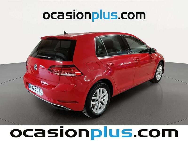 Usado VW Golf VII Advance 150 CV (110 kW) 2020 Rojo Utilitario