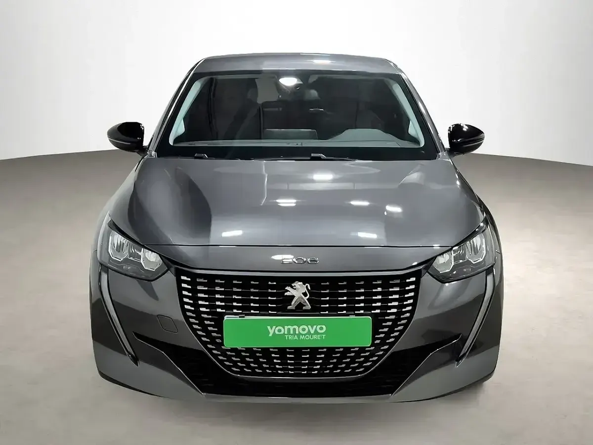 Usado Peugeot 208 Allure 101 CV (74 kW) 2022 Gris Utilitario